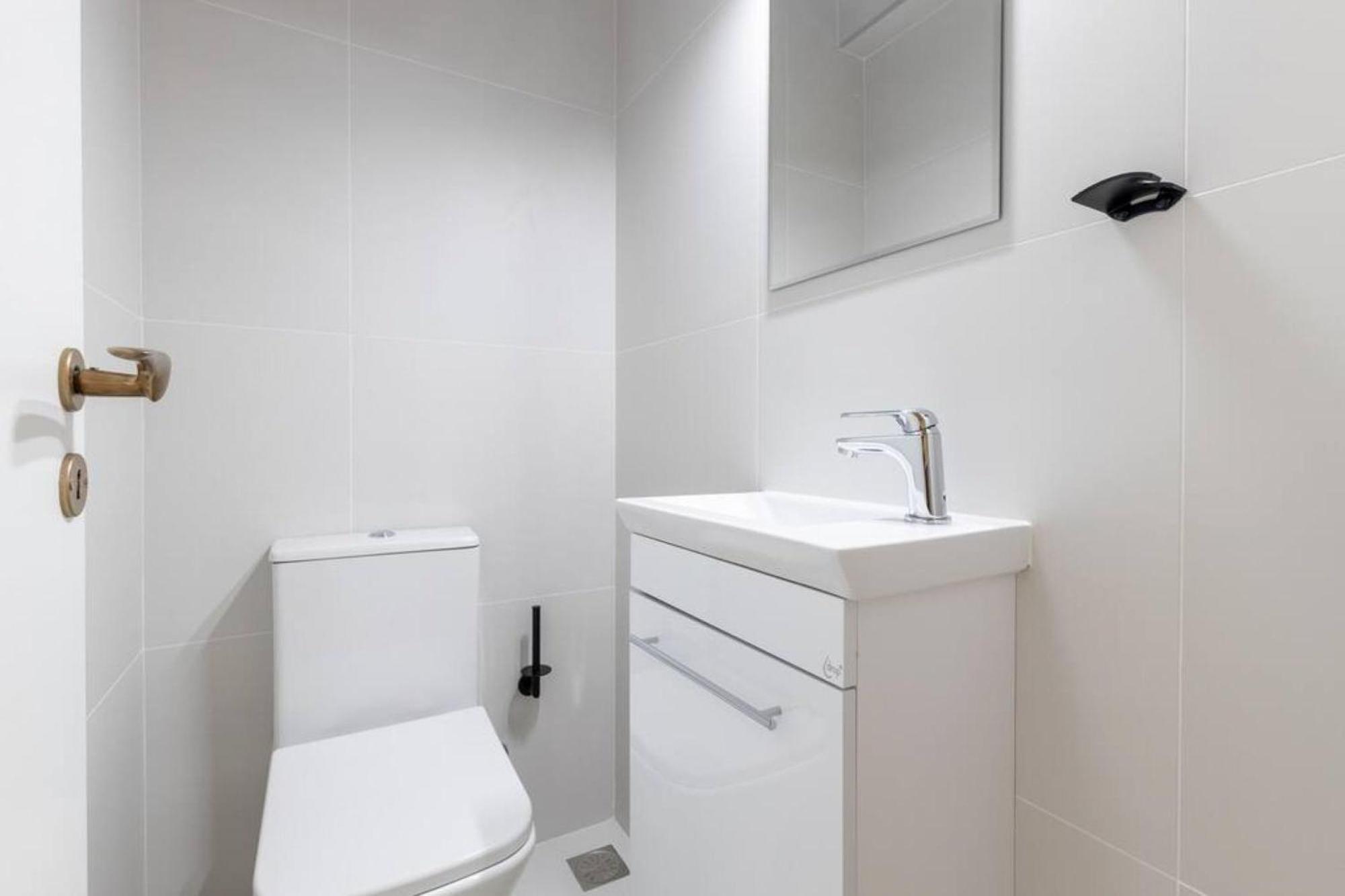 Amfitritis Family Lux Apartment At Palaio Faliro Athens Luaran gambar
