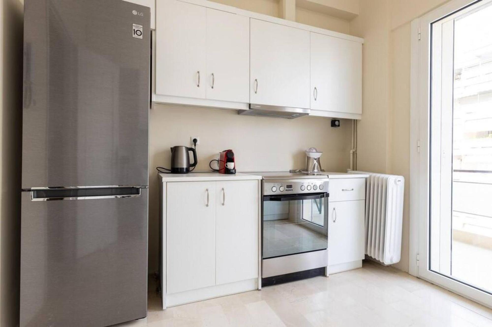 Amfitritis Family Lux Apartment At Palaio Faliro Athens Luaran gambar