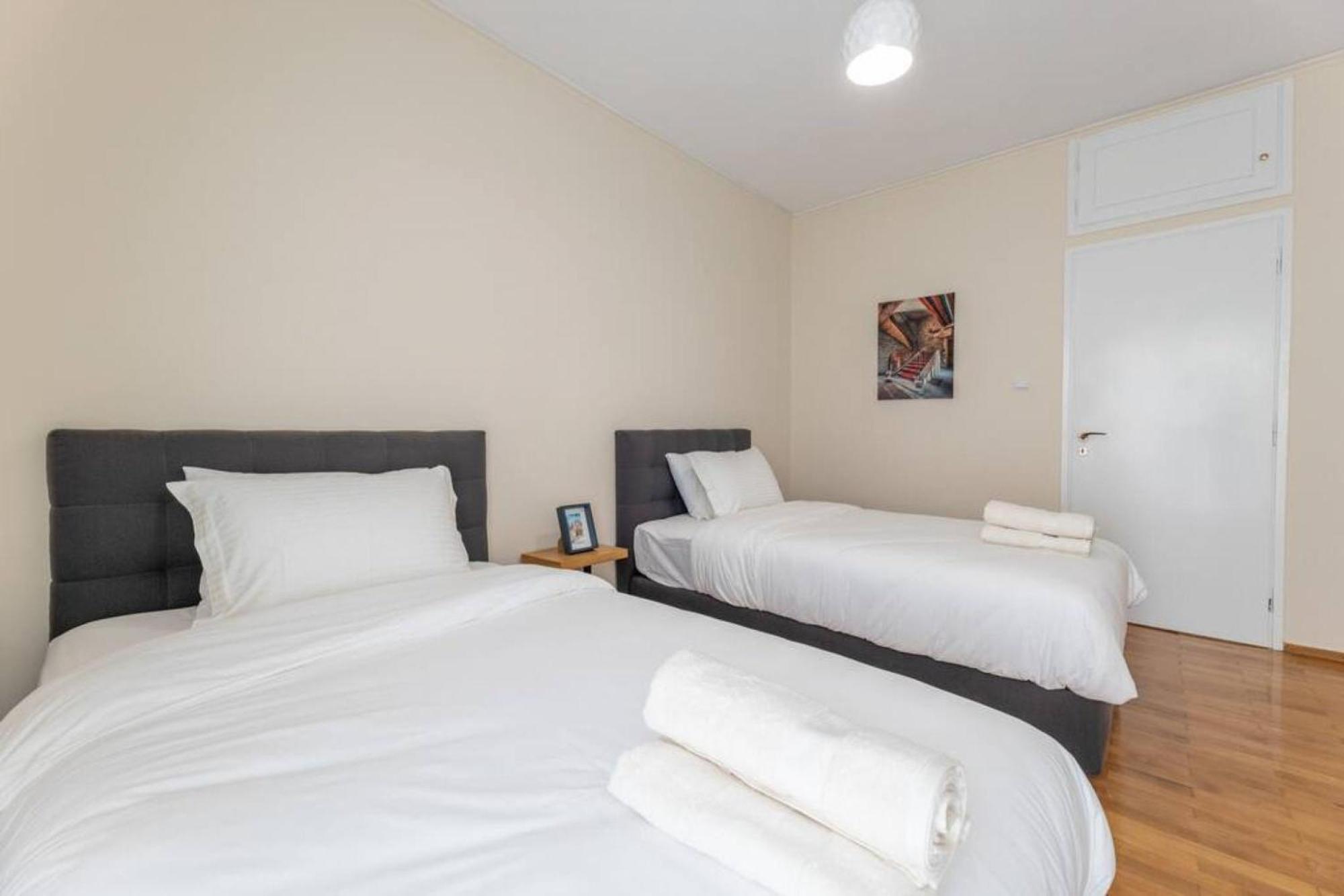 Amfitritis Family Lux Apartment At Palaio Faliro Athens Luaran gambar
