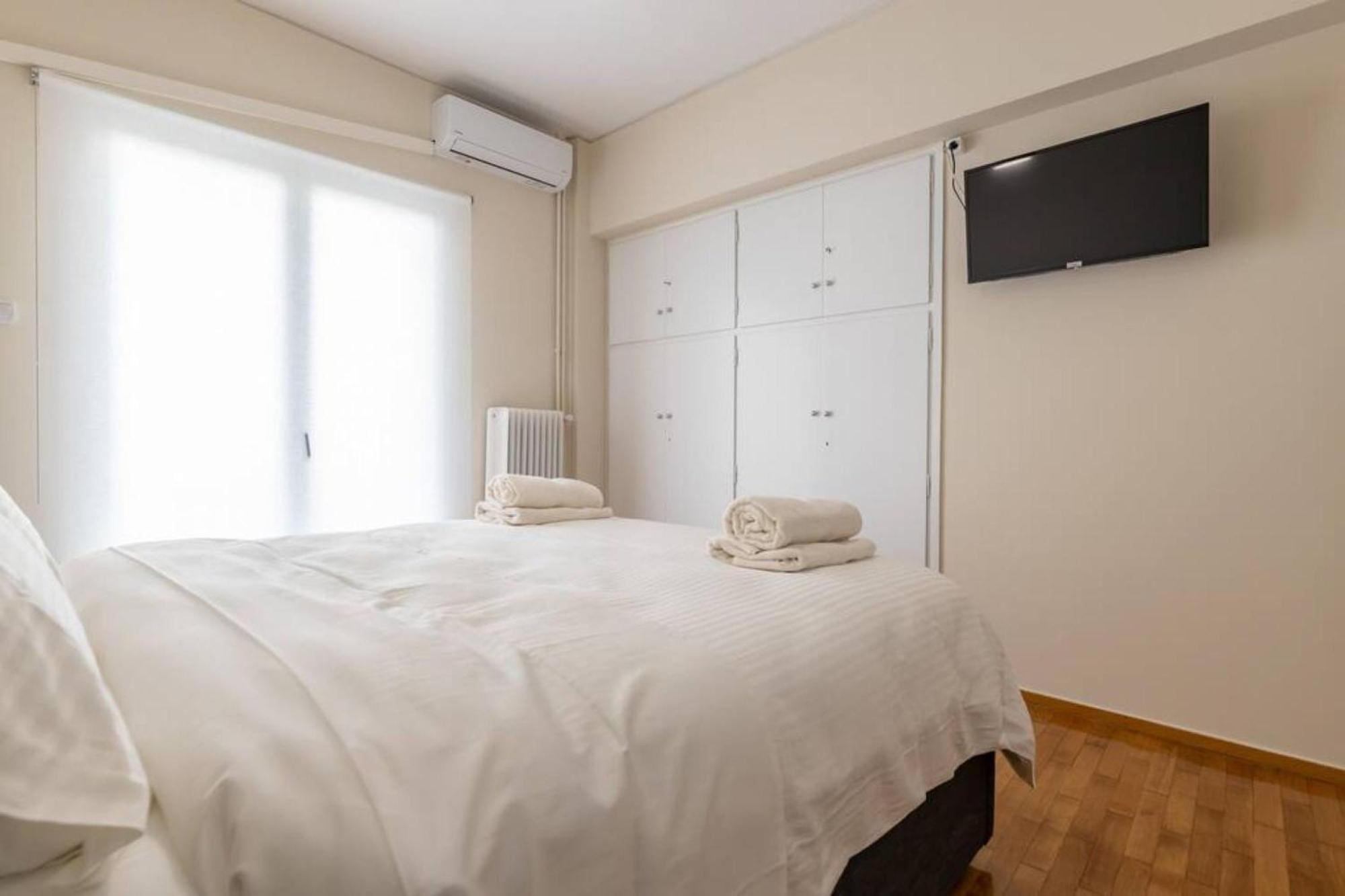 Amfitritis Family Lux Apartment At Palaio Faliro Athens Luaran gambar