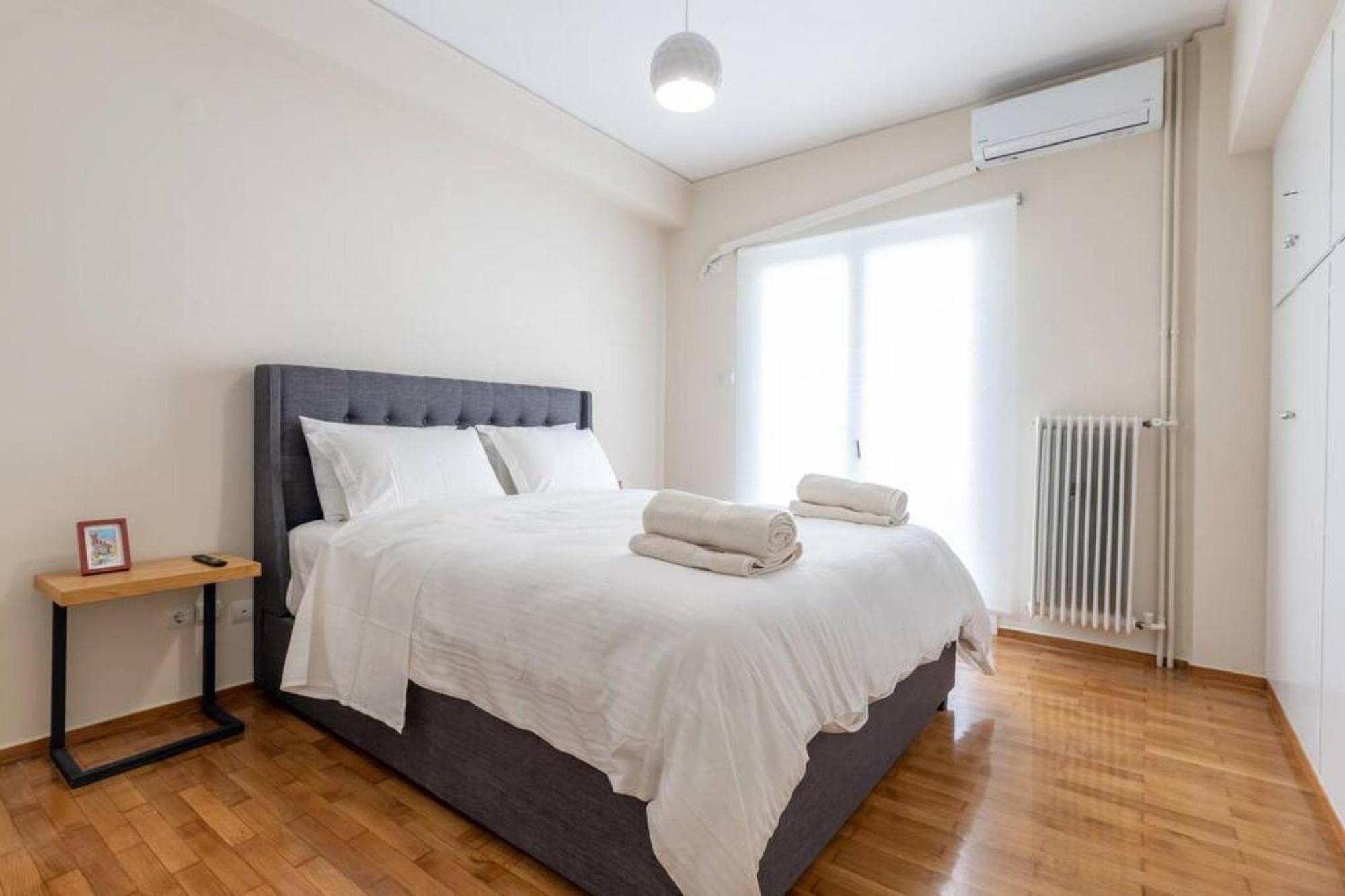 Amfitritis Family Lux Apartment At Palaio Faliro Athens Luaran gambar