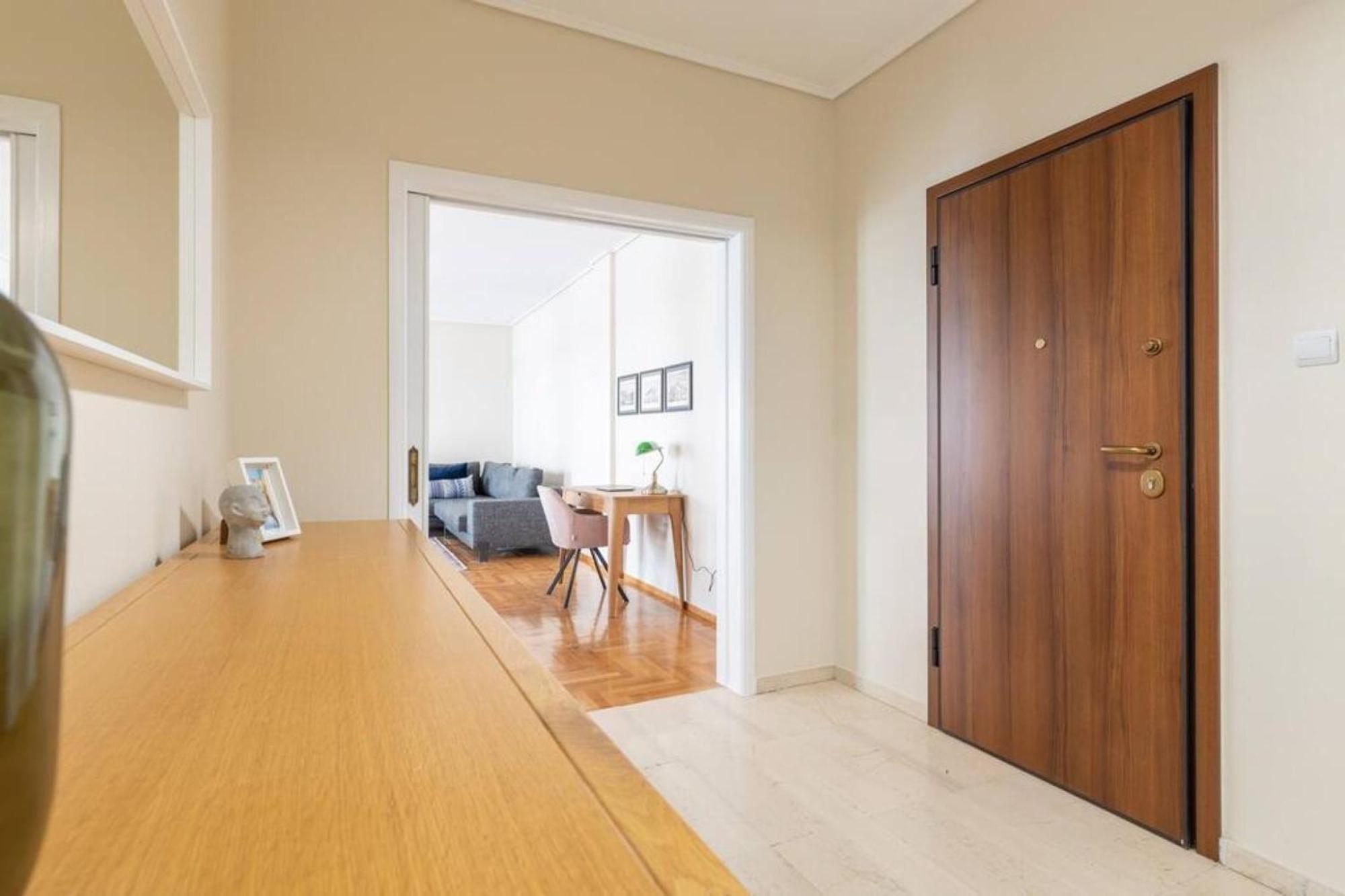 Amfitritis Family Lux Apartment At Palaio Faliro Athens Luaran gambar