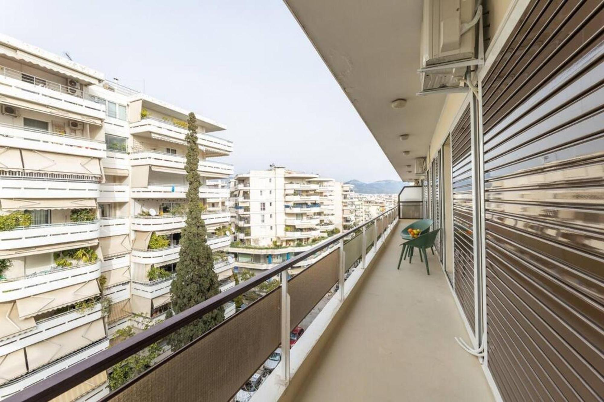 Amfitritis Family Lux Apartment At Palaio Faliro Athens Luaran gambar